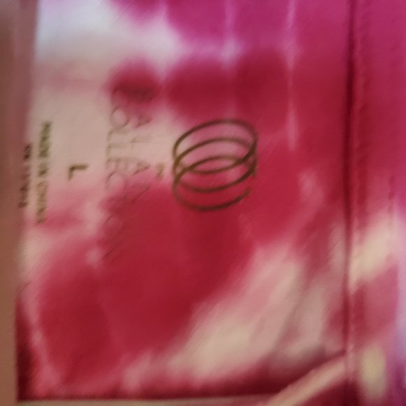 Top - Picture 3 of 3